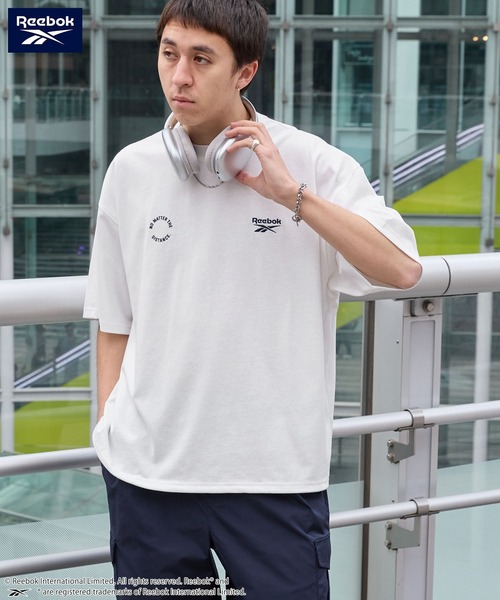 Reebok❤Tシャツ❤ダメージ加工 グラフィック ブラック Tシャツ （ブラック） -Reebok 公式
