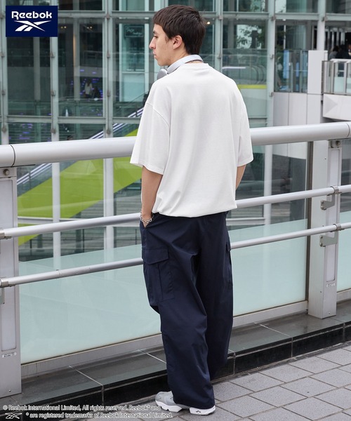 Reebok（リーボック）の「Reebok/リーボック 別注 ダブルロゴ刺繍/プリント ドロストオーバーサイズ半袖Tシャツ（Tシャツ/カットソー・レディース・オフホワイト/アッシュグレー/ブラック/ダークネイビー・L/M）」の18枚目の写真