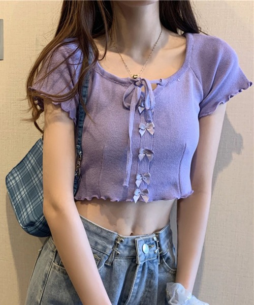 SPIGA(スピーガ)の「リボンモチーフ半袖クロップド丈トップス(Tシャツ/カットソー・レディース・ブラック/ブルー/イエロー/パープル/ホワイト/グリーン・FREE)」の6枚目の写真