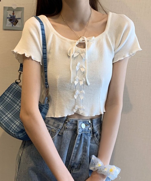 SPIGA(スピーガ)の「リボンモチーフ半袖クロップド丈トップス(Tシャツ/カットソー・レディース・ブラック/ブルー/イエロー/パープル/ホワイト/グリーン・FREE)」の14枚目の写真