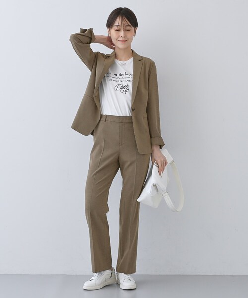 INDIVI（インディヴィ）の「【洗える／夏スーツ】ミニ千鳥柄テーラードカラージャケット（テーラードジャケット・レディース・ブラック系3/ブラウン系4/ブラウン系6/ブラック・03/05/13/15 /36/38/40）」の20枚目の写真