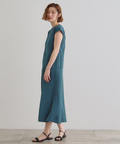 grove（グローブ）の「美シルエットなドッキングフレア切替ワンピース（ワンピース・レディース・モスグリーン/ネイビー系2/ホワイト系5/ベージュ系その他6・02/03/01/04/05）」の7枚目の写真