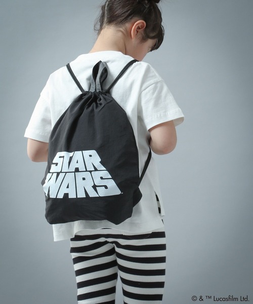 LOWRYS FARM（ローリーズファーム）の「ＳＴＡＲ　ＷＡＲＳ／ナップサック　451875（バックパック/リュック・キッズ・アイボリー/ブラック・FREE）」の2枚目の写真