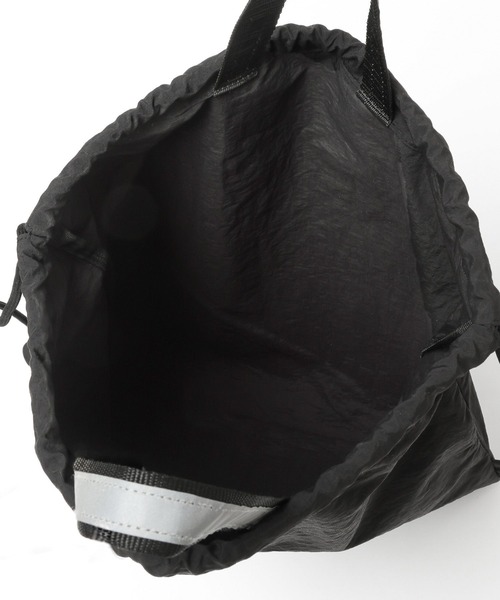 LOWRYS FARM（ローリーズファーム）の「ＳＴＡＲ　ＷＡＲＳ／ナップサック　451875（バックパック/リュック・キッズ・アイボリー/ブラック・FREE）」の21枚目の写真