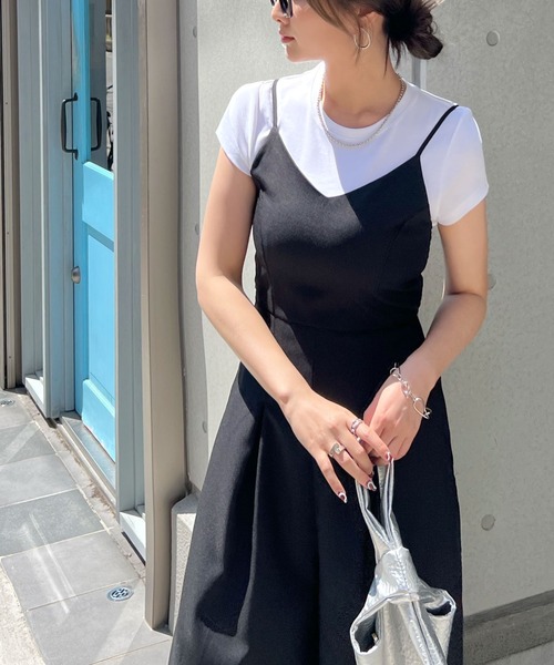 Futier land（フューティアランド）の「バックリボンキャミワイドオールインワン（つなぎ/オールインワン・レディース・ブルー/ブラック/ベージュ・MEDIUM）」の15枚目の写真