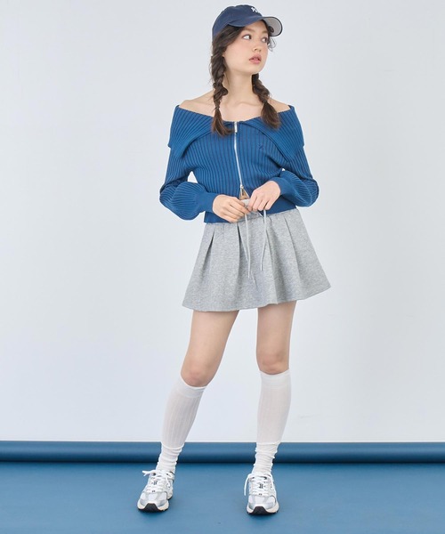 ANAP（アナップ）の「リブニットビッグカラーZIPカーディガン（カーディガン/ボレロ・レディース・ネイビー/グレー/ブラック・FREE）」の17枚目の写真