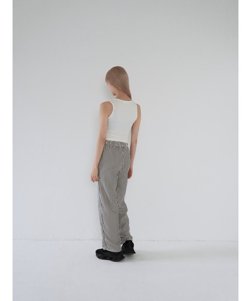 Uenui（ウニュイ）の「ストライプ ドローストリング ルーズ パンツ（スウェットパンツ・レディース・その他・FREE）」の10枚目の写真