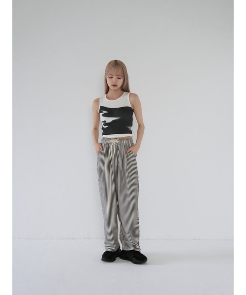 Uenui（ウニュイ）の「ストライプ ドローストリング ルーズ パンツ（スウェットパンツ・レディース・その他・FREE）」の18枚目の写真