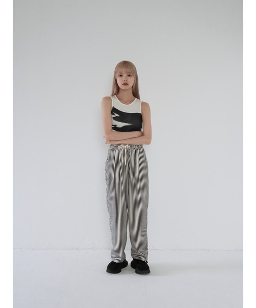 Uenui（ウニュイ）の「ストライプ ドローストリング ルーズ パンツ（スウェットパンツ・レディース・その他・FREE）」の19枚目の写真