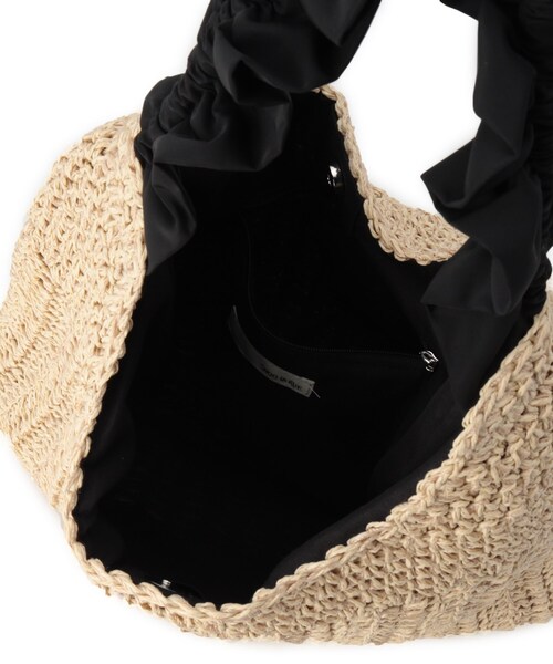 SHOO・LA・RUE(シューラルー)の「ペーパーフリルトートバッグ(トートバッグ・レディース・ブラック/イエロー/ネイビー・00)」の9枚目の写真