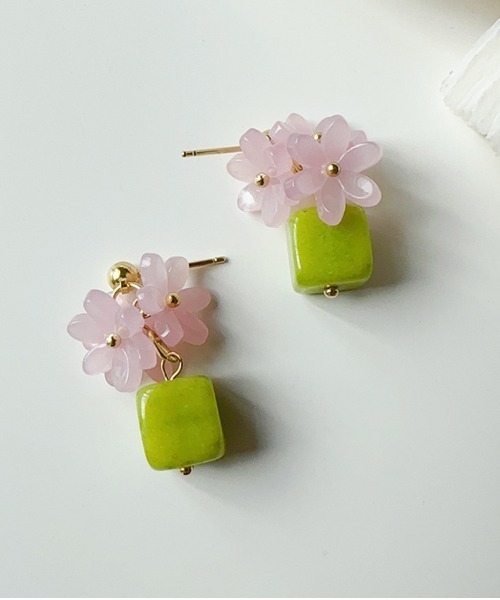 Coo+i(クーイ)の「桜モチーフデザインピアス(ピアス(両耳用)・レディース・ピンク・FREE)」の6枚目の写真