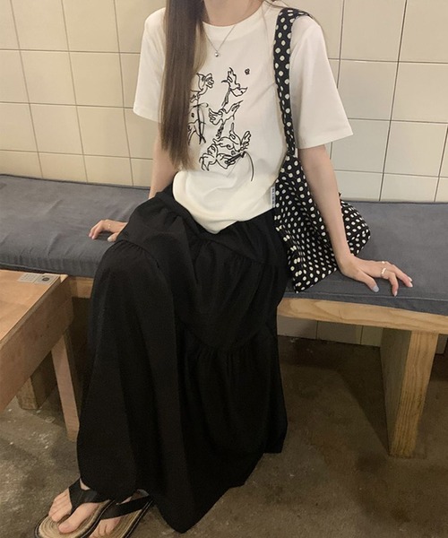 DAY CLOSET（デイ クローゼット）の「レディース お洒落見えゆったりシルエットティアードスカート（スカート・レディース・ブラック/ホワイト・FREE）」の7枚目の写真