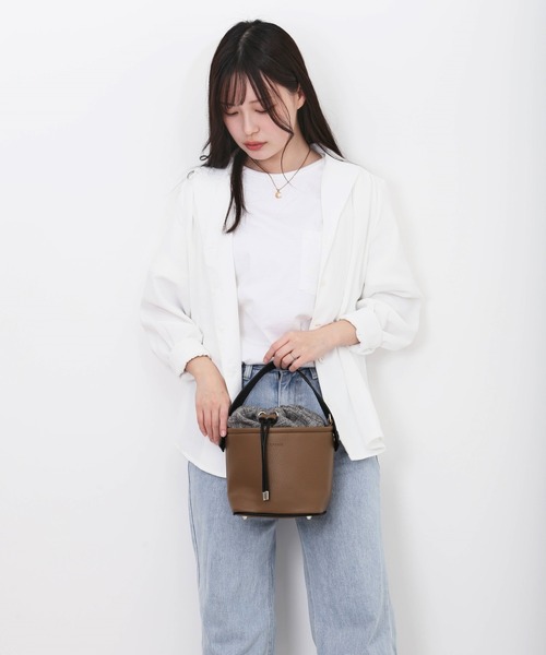 Rename(リネーム)の「Rename コンビ 巾着 2wayショルダーバッグ(ショルダーバッグ・レディース・モカ/ブラック/アイボリー/ブラック系その他・FREE)」の21枚目の写真