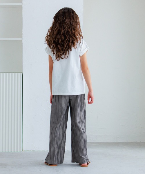 coca（coca）（コカ）の「キッズ 親子お揃いシャイニーウェーブプリーツパンツ（その他パンツ・キッズ・ブラウン/チャコール/グレイッシュベージュ/ネイビー・120/150/140/130）」の10枚目の写真