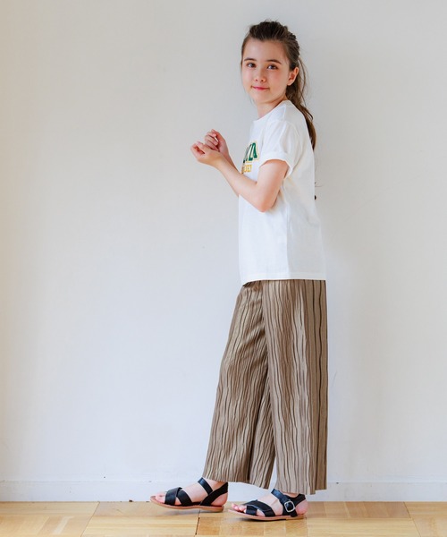 coca（coca）（コカ）の「キッズ 親子お揃いシャイニーウェーブプリーツパンツ（その他パンツ・キッズ・ブラウン/チャコール/グレイッシュベージュ/ネイビー・120/150/140/130）」の13枚目の写真