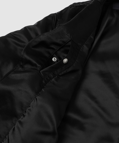 COMME des GARCONS HOMME(コム デ ギャルソン・オム)の「W TWILL MILITARY TAILORED JACKET(テーラードジャケット・メンズ・ブラック・L/M/S/XS)」の3枚目の写真