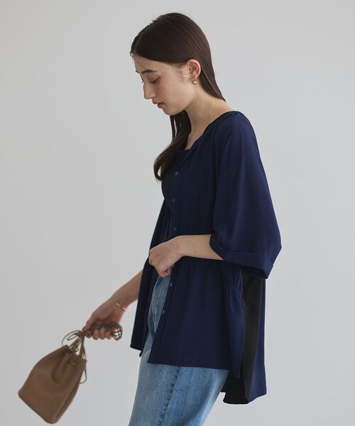 Editt by YECCA VECCA（エディットバイイェッカヴェッカ）の「ギャザーデザイン配色シャツ（シャツ/ブラウス・レディース・カーキ/サックスブルー/ネイビー・FREE）」の22枚目の写真