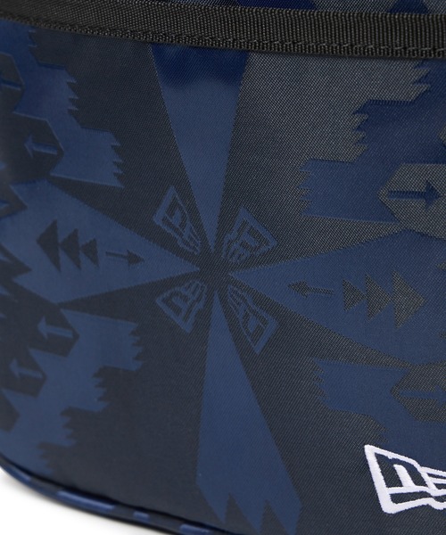 NEW ERA(ニューエラ)の「ニューエラ ショルダーポーチ ペンドルトンコラボ ネイティブ柄(ショルダーバッグ・メンズ・ネイビー・FREE)」の11枚目の写真