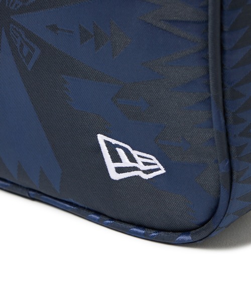 NEW ERA(ニューエラ)の「ニューエラ ショルダーポーチ ペンドルトンコラボ ネイティブ柄(ショルダーバッグ・メンズ・ネイビー・FREE)」の12枚目の写真