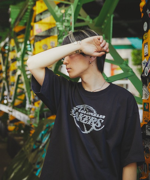 【新品タグ付き】NBA ロサンゼルス・レイカーズ Tシャツ ロサンゼルス・レイカーズ Tシャツ|NBA公式オンラインストア