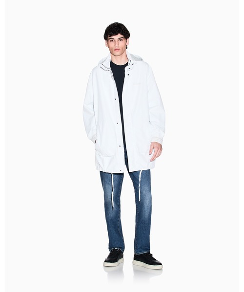 ARMANI EXCHANGE(アルマーニエクスチェンジ)の「【A|X アルマーニ エクスチェンジ】ラミネーテッドナイロン ストライプドカフ コート(モッズコート・メンズ・オフホワイト・X-SMALL/LARGE/MEDIUM/SMALL/X-LARGE)」の2枚目の写真