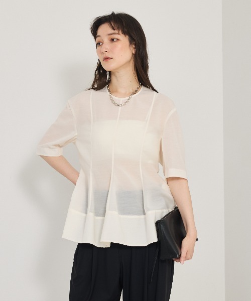 qualite（カリテ）の「【上品な透け感】カーヴィングブラウス/シアーシャツ/シアーブラウス/夏服/オフィスカジュアル（シャツ/ブラウス・レディース・オフホワイト/ブルー/カーキ・フリー）」の13枚目の写真