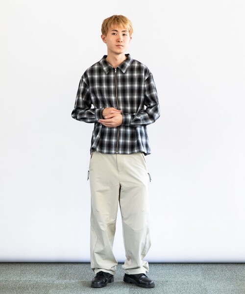 City Ambient Products(シティアンビエントプロダクツ)の「City Ambient Products: オンブレ チェック シャツ ジップ アウター(シャツ/ブラウス・メンズ・ブラウン/ブラック・LARGE/MEDIUM/SMALL)」の4枚目の写真