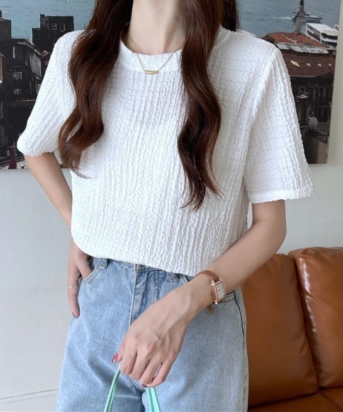 maison de LATIR（メゾンドラティール）の「ラフなのに上品な半袖トップス（Tシャツ/カットソー・レディース・ライトブラウン/ブラック/ホワイト・FREE）」の4枚目の写真