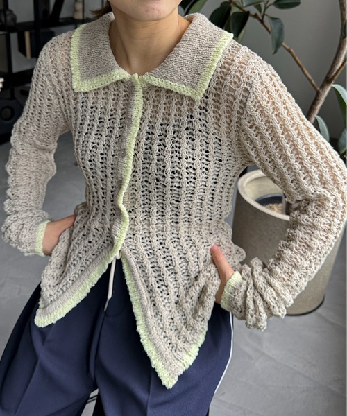 PILIT（ピリット）の「チュールヤーン透かし編みポロニット（ニット/セーター・レディース・ブラウン/グレイッシュベージュ/ブラック/アイボリー・MEDIUM）」の4枚目の写真