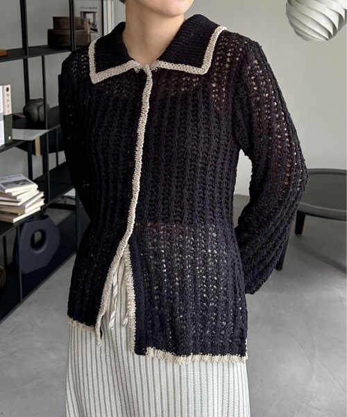PILIT（ピリット）の「チュールヤーン透かし編みポロニット（ニット/セーター・レディース・ブラウン/グレイッシュベージュ/ブラック/アイボリー・MEDIUM）」の2枚目の写真