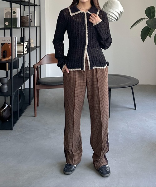 PILIT（ピリット）の「チュールヤーン透かし編みポロニット（ニット/セーター・レディース・ブラウン/グレイッシュベージュ/ブラック/アイボリー・MEDIUM）」の12枚目の写真