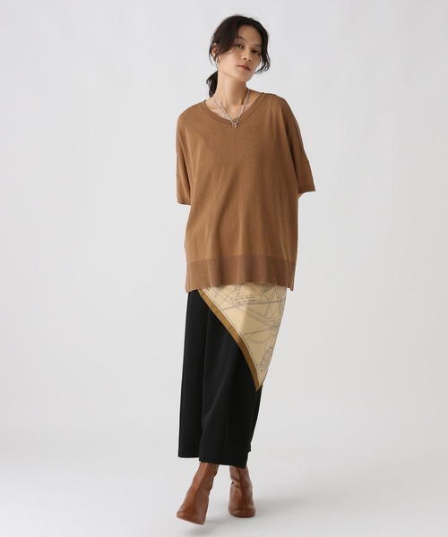 Elura（エルーラ）の「2WAYポンチョニット/588494（ニット/セーター・レディース・オレンジ/ブラウン/ライトブルー/ブラック・FREE）」の13枚目の写真