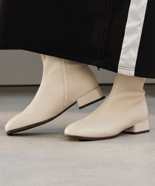 NICAL（ニカル）の「【NICAL】変形ヒールストレッチブーツ/554404（ブーツ・レディース・ブラック/アイボリー/ガンメタ・X-LARGE/LARGE/MEDIUM/SMALL）」の6枚目の写真