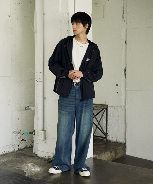 UMBRO（アンブロ）の「TECH NYLON HOODIE/テックナイロンフーディー/UMBRO別注(限定展開)（ナイロンジャケット・メンズ・ブラック/グレー・MEDIUM/LARGE）」の20枚目の写真