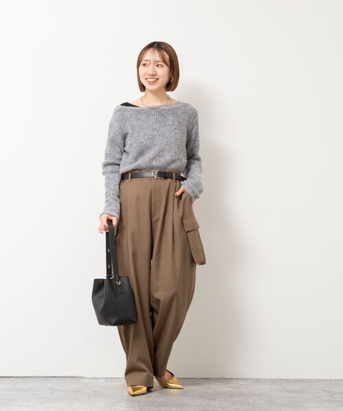 Rie Miller（リエミラー）の「シアーモヘヤ2WAYリブボートネックカーディガン（カーディガン/ボレロ・レディース・ベビーピンク/オリーブ/グレー・38）」の10枚目の写真