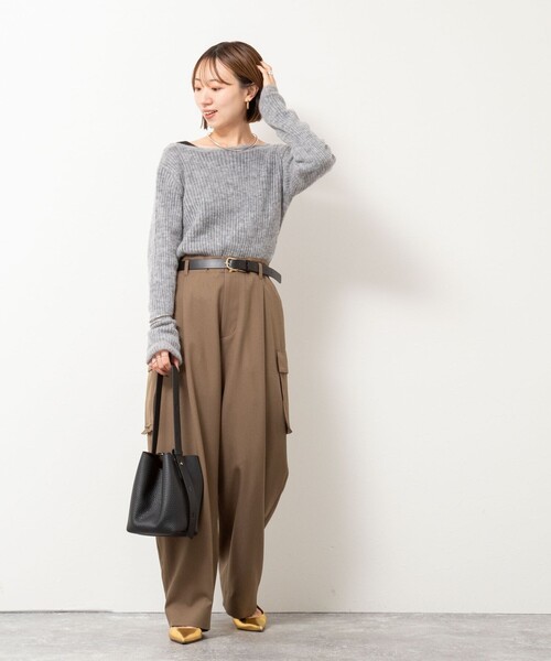 Rie Miller（リエミラー）の「シアーモヘヤ2WAYリブボートネックカーディガン（カーディガン/ボレロ・レディース・ベビーピンク/オリーブ/グレー・38）」の14枚目の写真