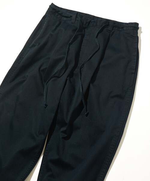 CAHLUMN(カウラム)の「CAHLUMN/カウラム Magazine Pocket Chino Pant/マガジンポケット チノパンツ(チノパンツ・メンズ・ベージュ/ネイビー/オフホワイト・LARGE/SMALL/MEDIUM/X-LARGE/XX-LARGE)」の4枚目の写真