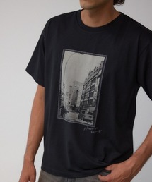 モノクロームストリートTシャツ