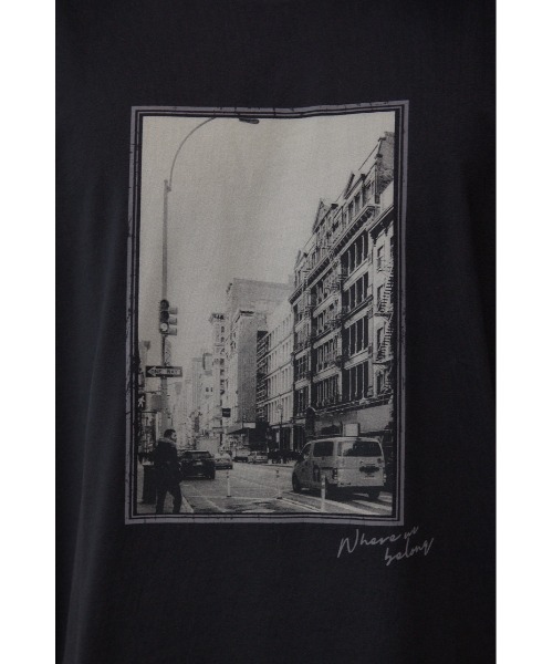 AZUL by moussy(アズールバイマウジー)の「モノクロームストリートTシャツ(Tシャツ/カットソー・メンズ・ホワイト系その他/ホワイト/ブラック/ブラック系その他・MEDIUM/LARGE)」の6枚目の写真