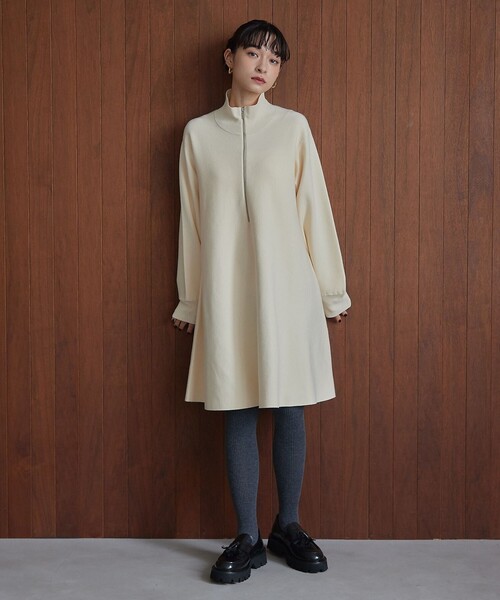 EMMEL REFINES(エメルリファインズ)の「<EMMEL REFINES>EM HWフロントジップ ミニワンピース(ワンピース・レディース・オフホワイト/ブラック・FREE)」の5枚目の写真