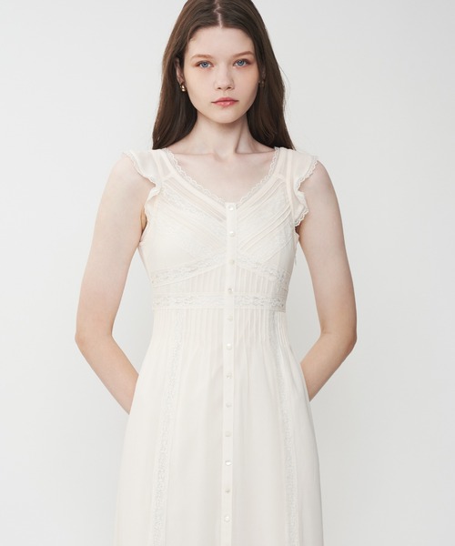 ME COUTURE（ミークチュール）の「シフォンレースピンタックワンピース（ワンピース・レディース・アイボリー/ピンク・1/0/00）」の18枚目の写真