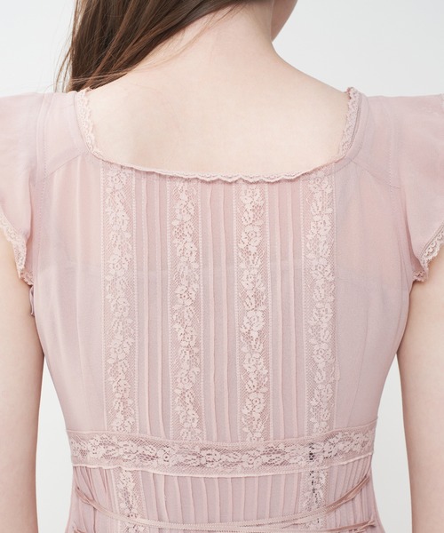 ME COUTURE（ミークチュール）の「シフォンレースピンタックワンピース（ワンピース・レディース・アイボリー/ピンク・1/0/00）」の7枚目の写真