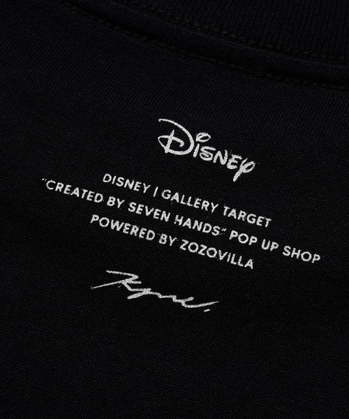 Disney(ディズニー)の「Mickey Mouse / T-shirt Designed by KYNE(Tシャツ/カットソー・メンズ・ホワイト/ブラック・XX-LARGE/X-LARGE/LARGE/MEDIUM)」の11枚目の写真