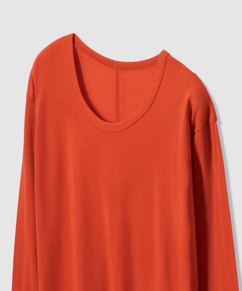 allureville（アルアバイル）の「強撚シアーフライスプルオーバー（Tシャツ/カットソー・レディース・オフホワイト/ブラック/オレンジ・2）」の7枚目の写真