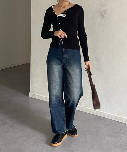 Thevon（ゼボン）の「アシメネックボタンリブニット（ニット/セーター・レディース・チャコールグレー/ブラック/アイボリー/ピンク/ブラウン・FREE）」の22枚目の写真