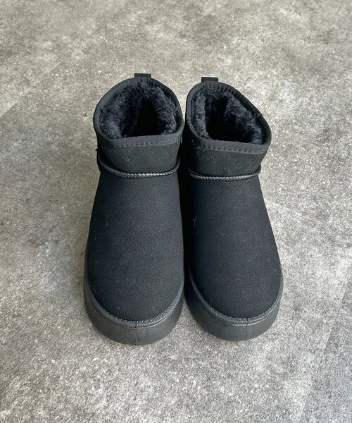 CPCM(シーピーシーエム)の「厚底ムートンブーツ(ブーツ・レディース・ブラック/キャメル・MEDIUM/LARGE/SMALL)」の5枚目の写真