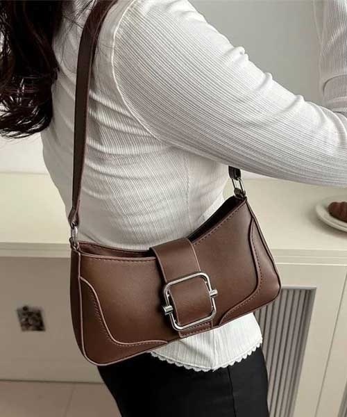 LUGG NAGG(ラグナグ)の「【LUGG NAGG/ラグナグ】フェイクレザー ワンベルト ハンドバック(ハンドバッグ・レディース・ブラック/シルバー/アイボリー/ベージュ/ブラウン・FREE)」の1枚目の写真
