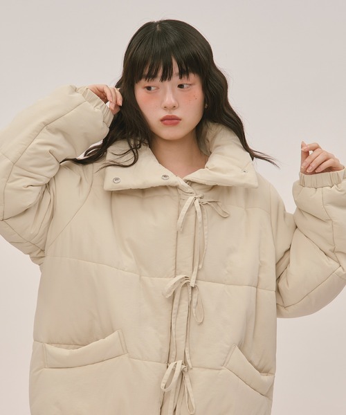 loin nuit（ロワンニュイ）の「ribbon padding blouson / リボン