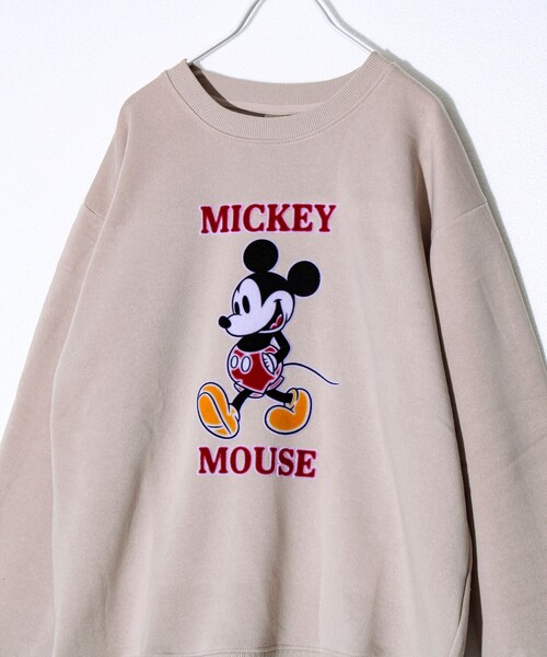 GLOSTER（グロスター）の「【ミッキー】UNISEX アップリケ＆フロッキー＆横振り刺繍 裏起毛スウェット（スウェット・メンズ・グレイッシュベージュ/ブラック/オフホワイト/ライトグレー/サックスブルー/チャコールグレー・L/M/XL）」の5枚目の写真