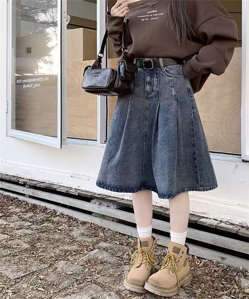 FREE STYLISTS（フリー スタイリスト）の「タックデザインミディ丈デニムスカート（デニムスカート・レディース・ブルー・L/XXL/S）」の12枚目の写真